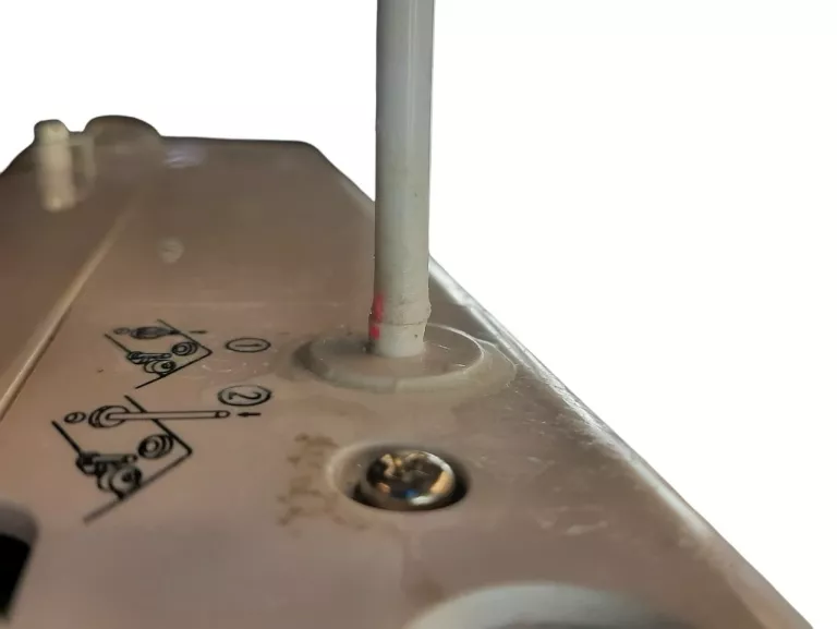 maszyna-do-szycia-arka-radom-888pudelko-model-radom