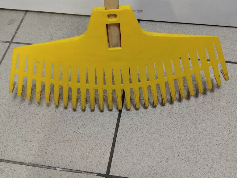 GRABIE DO LIŚCI SZER.45 CM GEOLIA