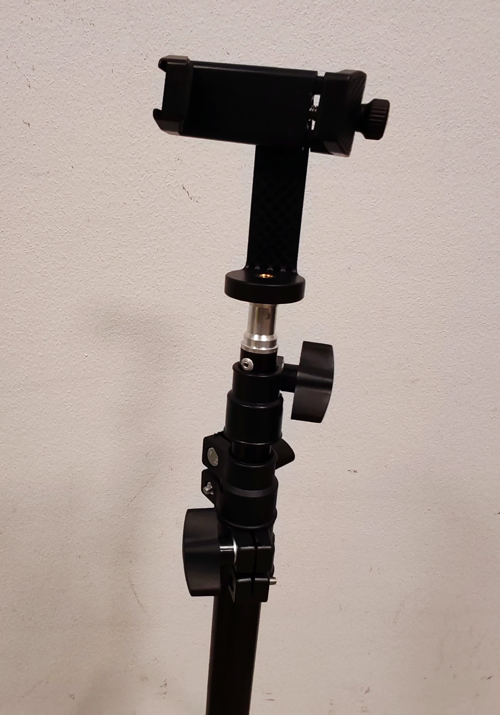 skladany-statyw-do-telefonu-ulanzi-100-280cm-product-id-048a7644-3a49-4188-a833-fd04109a89b4