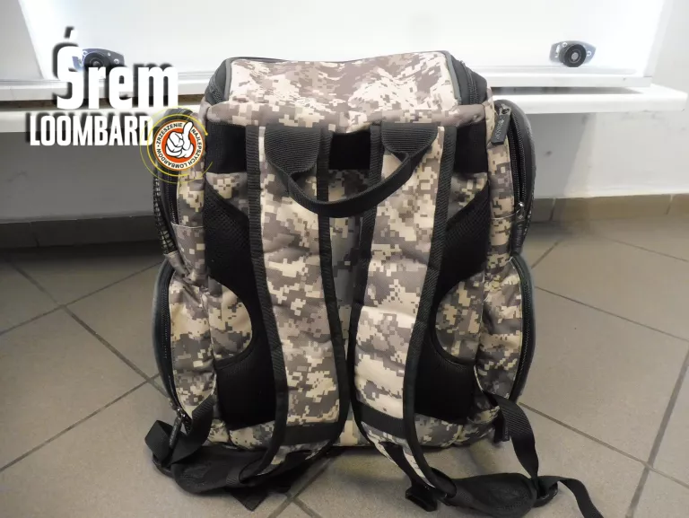 PLECAK ROBINSON CAMO PREDATOR 29X20X44CM, SOLO, STAN BDB!