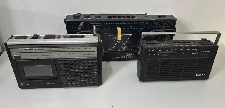 RADIOMAGNETOFON ZESTAW PRL NA CZĘŚCI