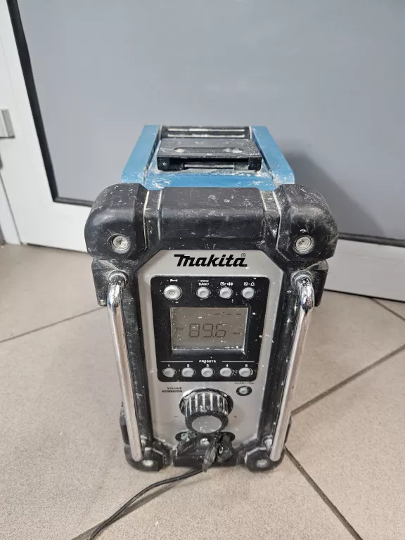 RADIO BUDOWLANE MAKITA DMR102 + ZASILACZ