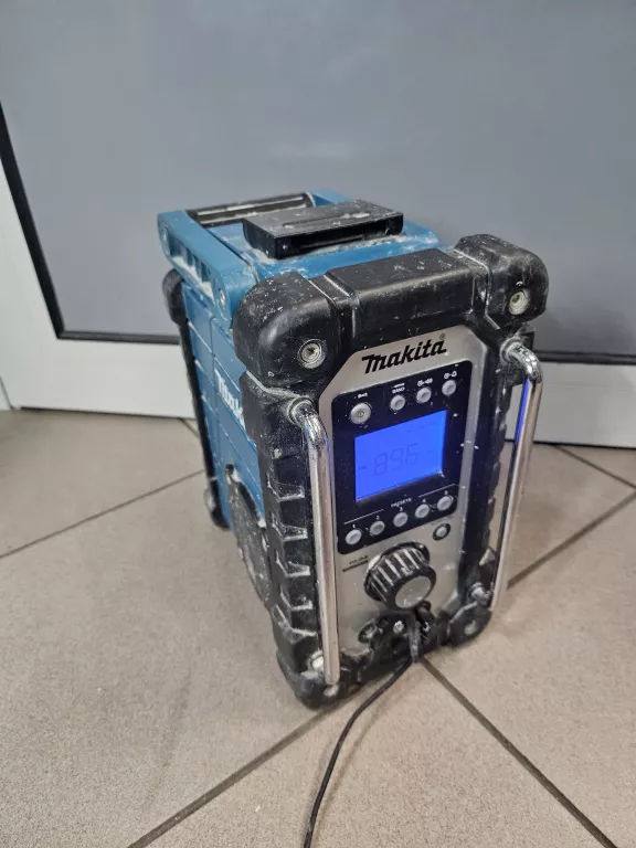 RADIO BUDOWLANE MAKITA DMR102 + ZASILACZ