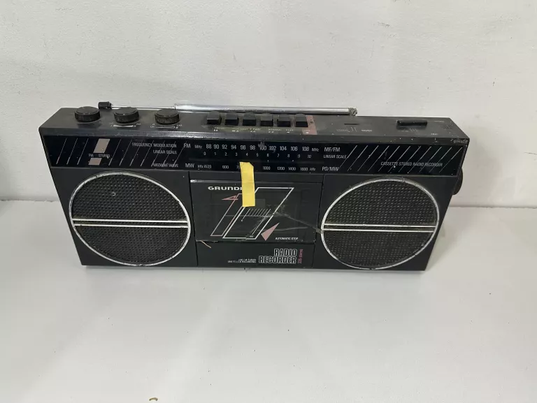 radiomagnetofon-zestaw-prl-na-czesci-przemyslowa-1-wegrow