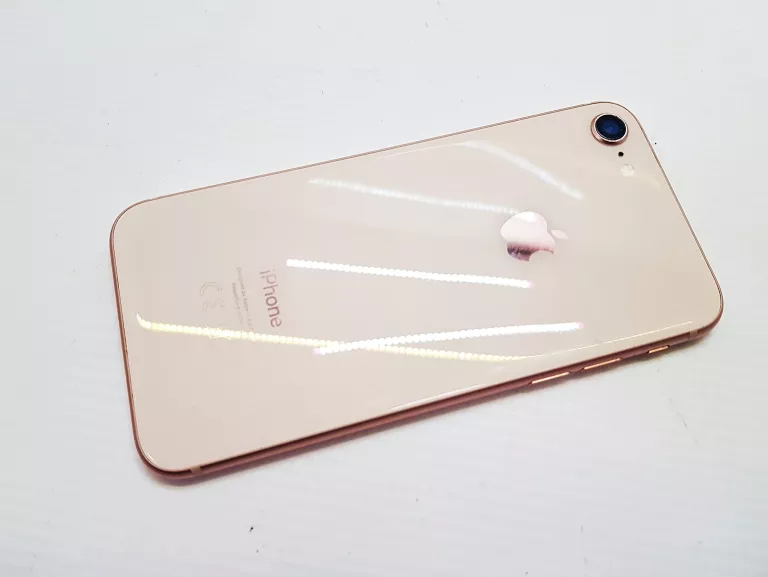 TELEFON APPLE IPHONE 8 64GB + ŁAD B/S BAT 78% ETUI