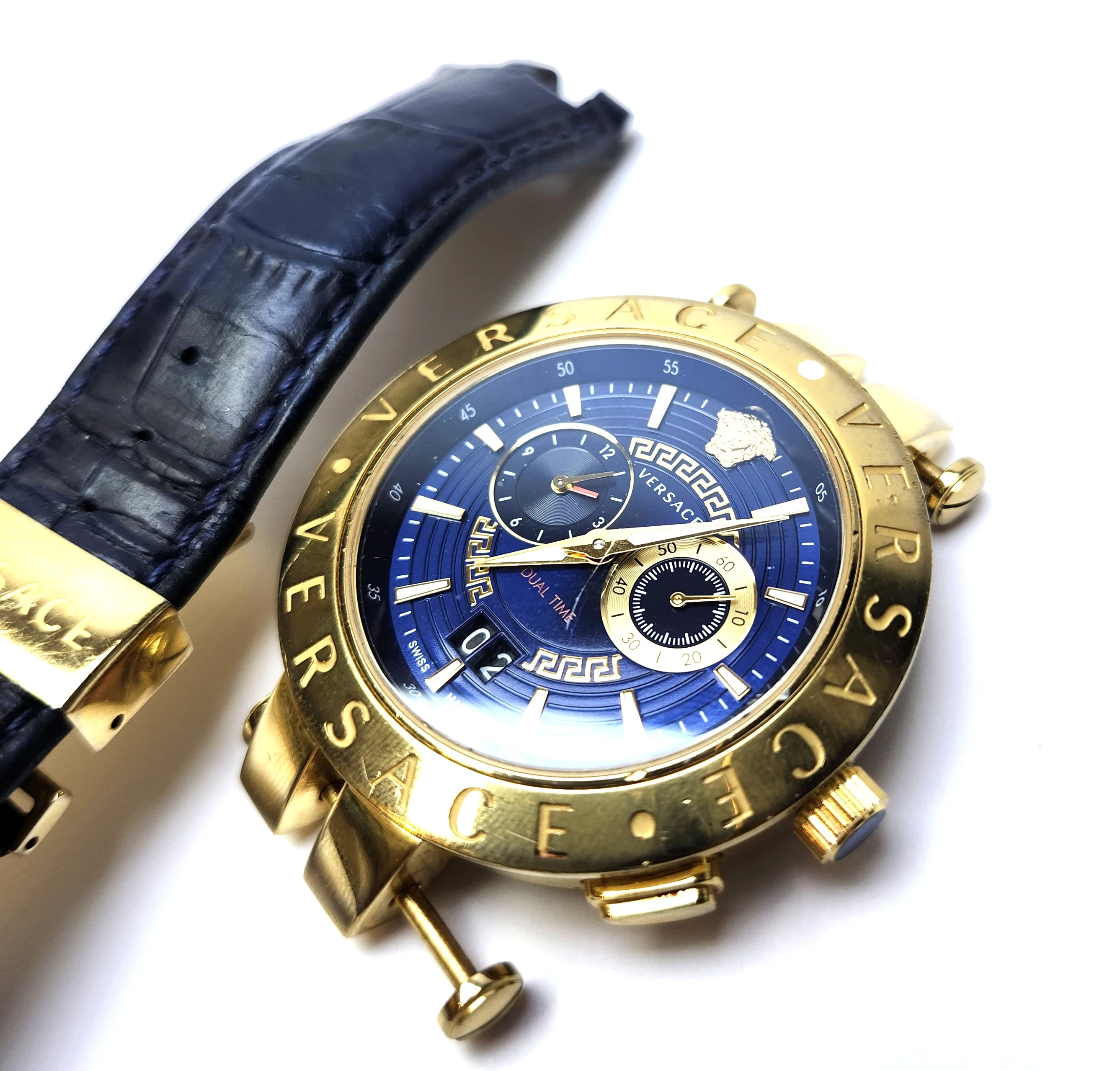 zegarek-versace-v-race-vebv00219-pasek-do-wymiany-ean-gtin-7630030552847