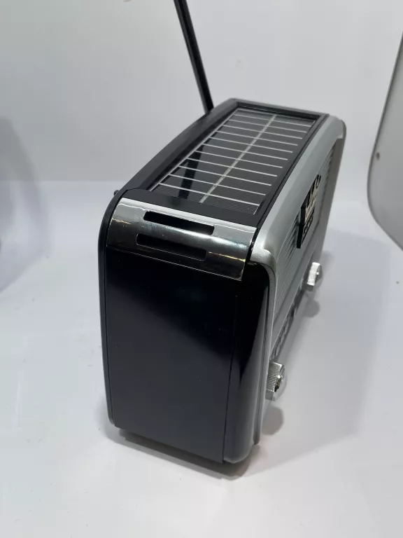 RADIO RETRO SOLAR AKUMULATOR USB PRZENOŚNY GŁOŚNIK