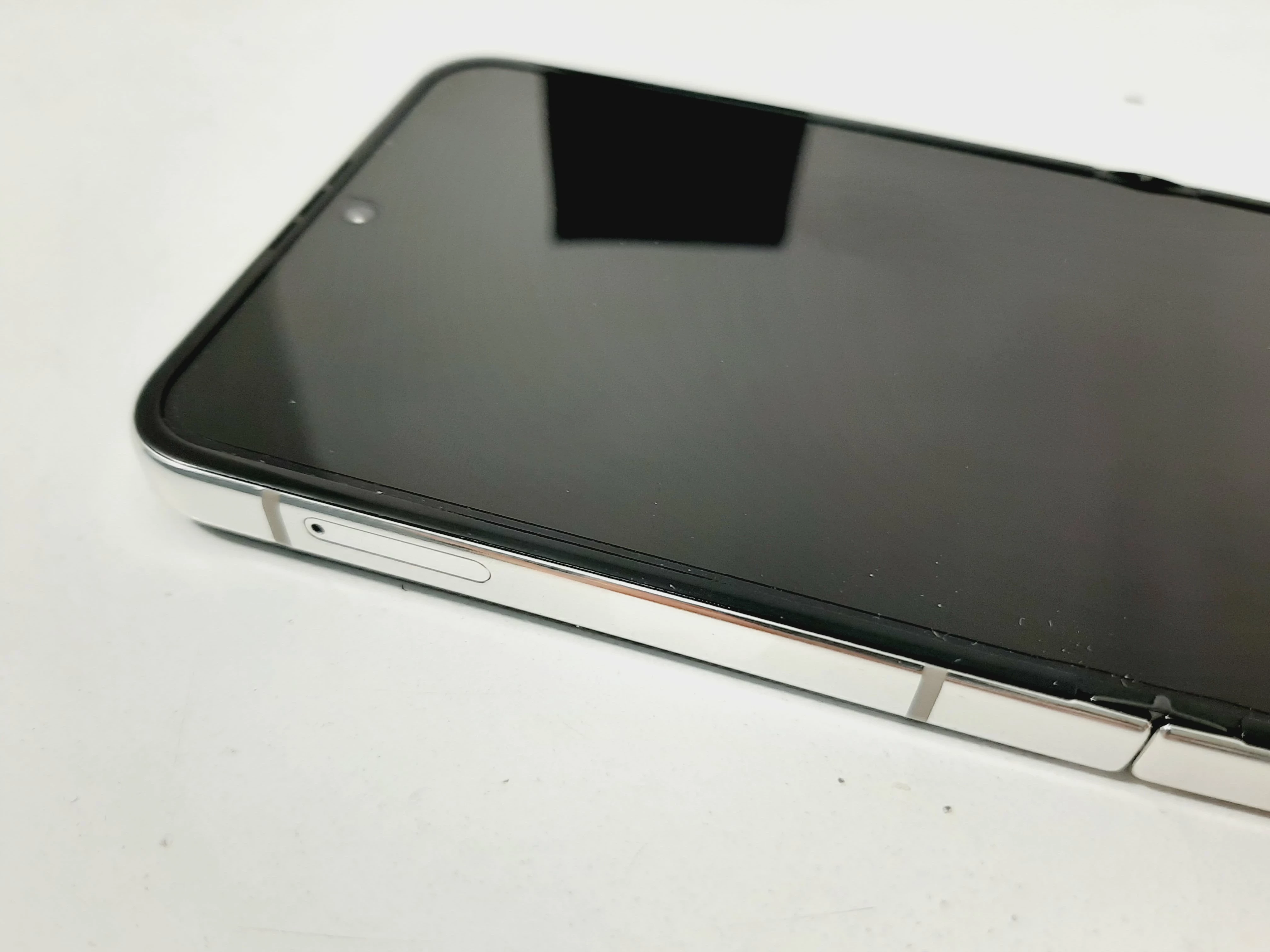 telefon-samsung-galaxy-z-flip-5-fv-220823-typ-202685-212929