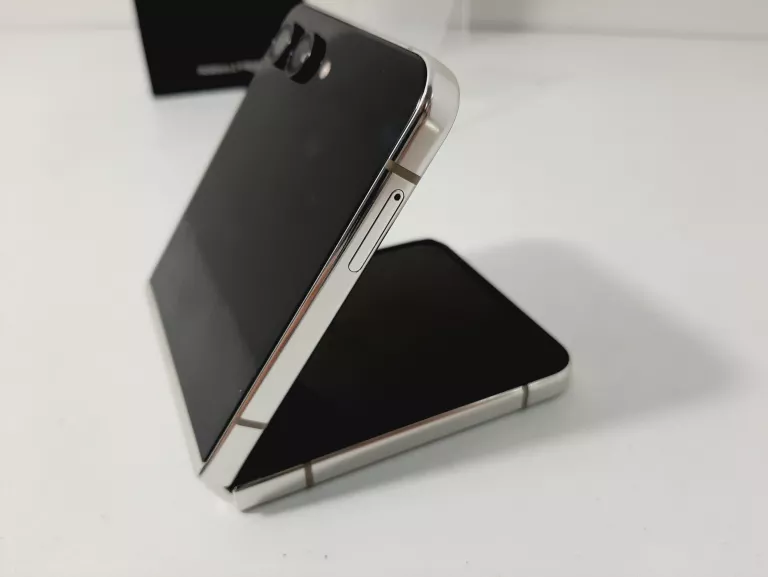TELEFON SAMSUNG GALAXY Z FLIP 5 FV 22.08.23
