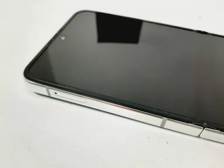 TELEFON SAMSUNG GALAXY Z FLIP 5 FV 22.08.23