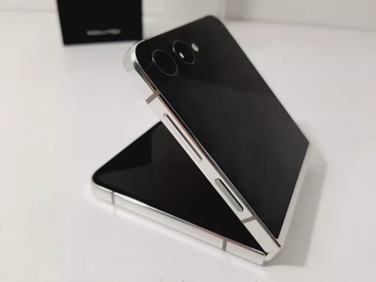 TELEFON SAMSUNG GALAXY Z FLIP 5 FV 22.08.23