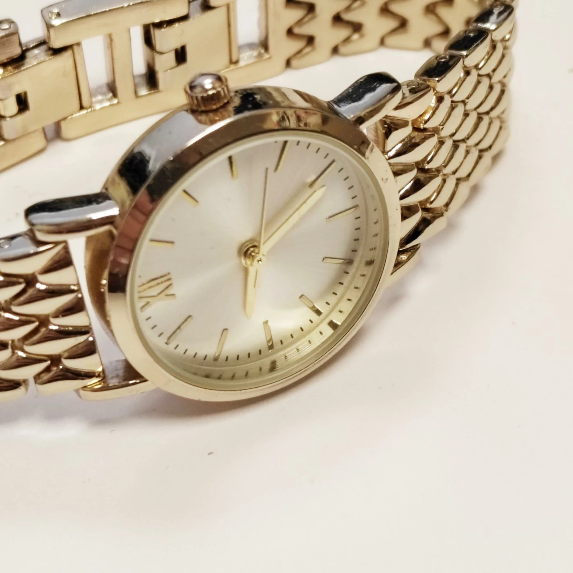 zegarek-damski-bijou-brigitte-rodzaj-129220-1