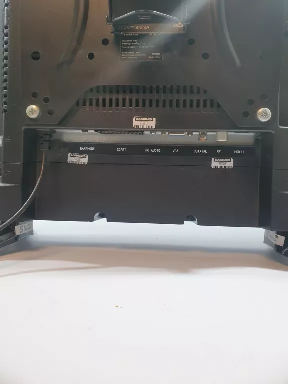 TELEWIZOR BLAUBERG LHS3204 + PILOT