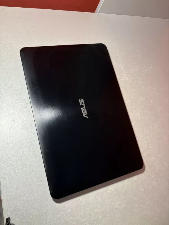 LAPTOP ASUS F555L ZASILACZ