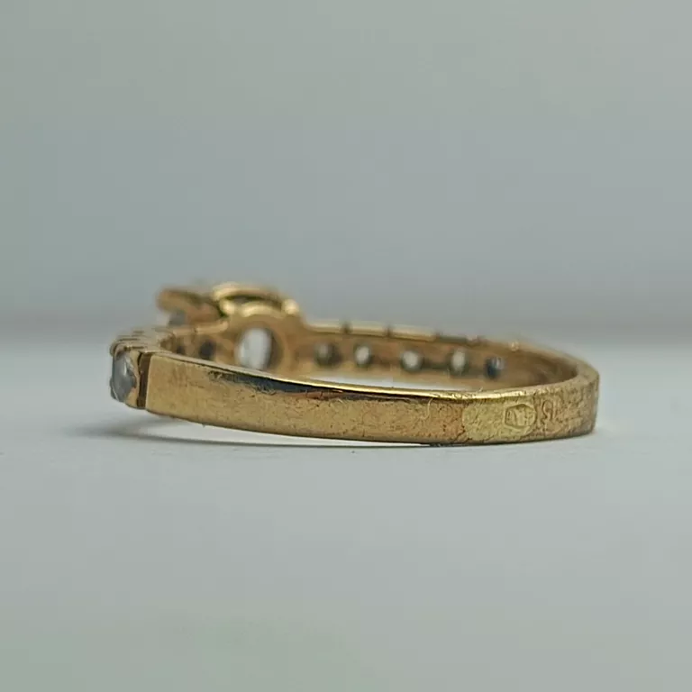 piekny-zloty-pierscionek-195g-333-r11-stan-uzywany