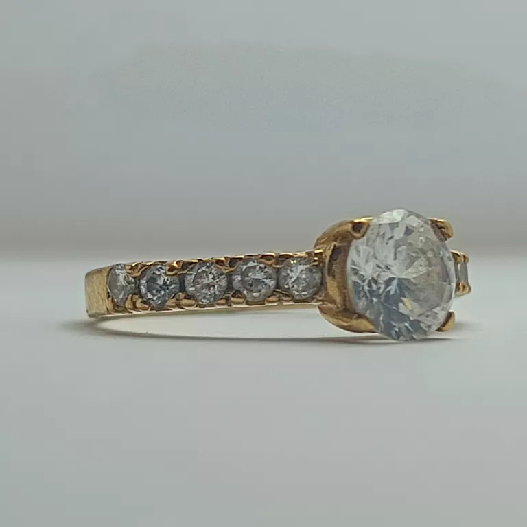 PIĘKNY ZŁOTY PIERŚCIONEK 1,95G 333 R11