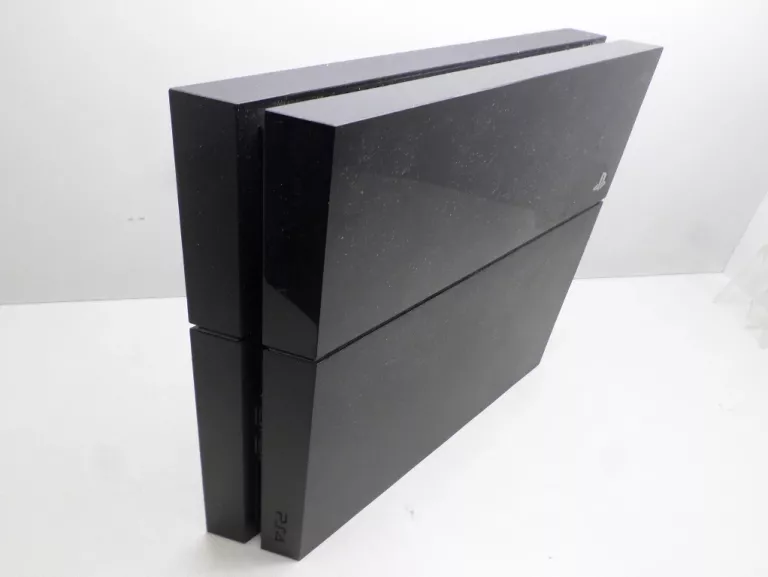 KONSOLA PS4 CUH-1116B 1 PADY OKABLOWANIE