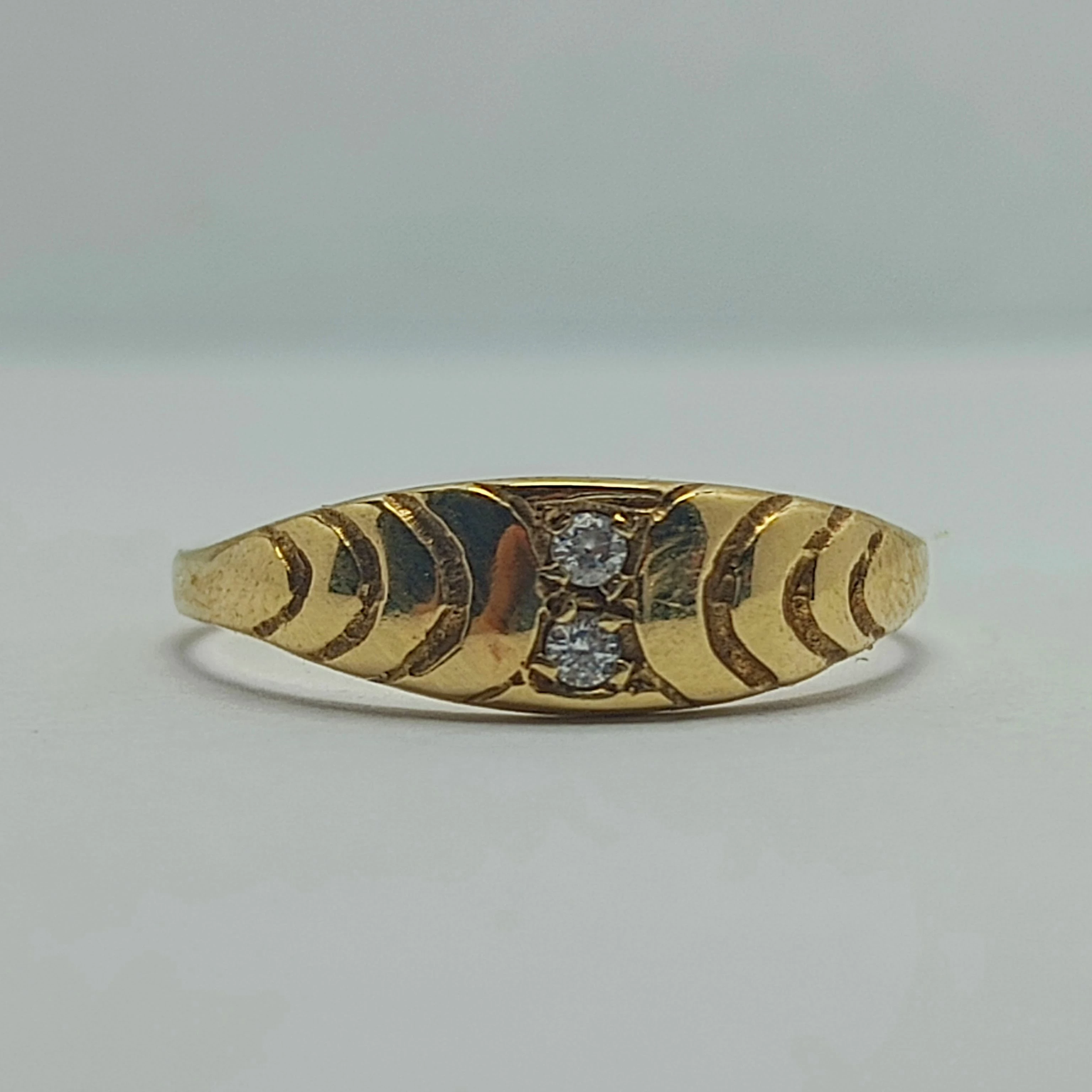 piekny-zloty-pierscionek-185g-585-r16-stan-uzywany