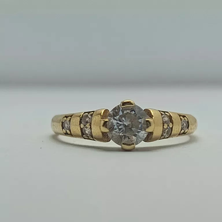 PIĘKNY ZŁOTY PIERSCIONEK 1,47G 585 R11