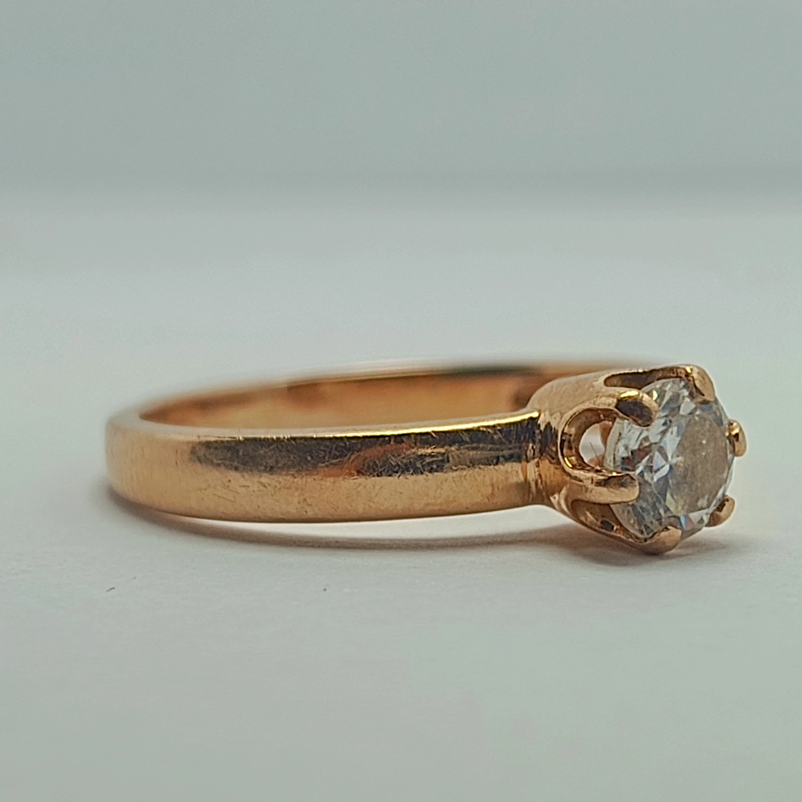 piekny-zloty-pierscionek-371g-585-r18-stagiewna-91-gdansk-harbor