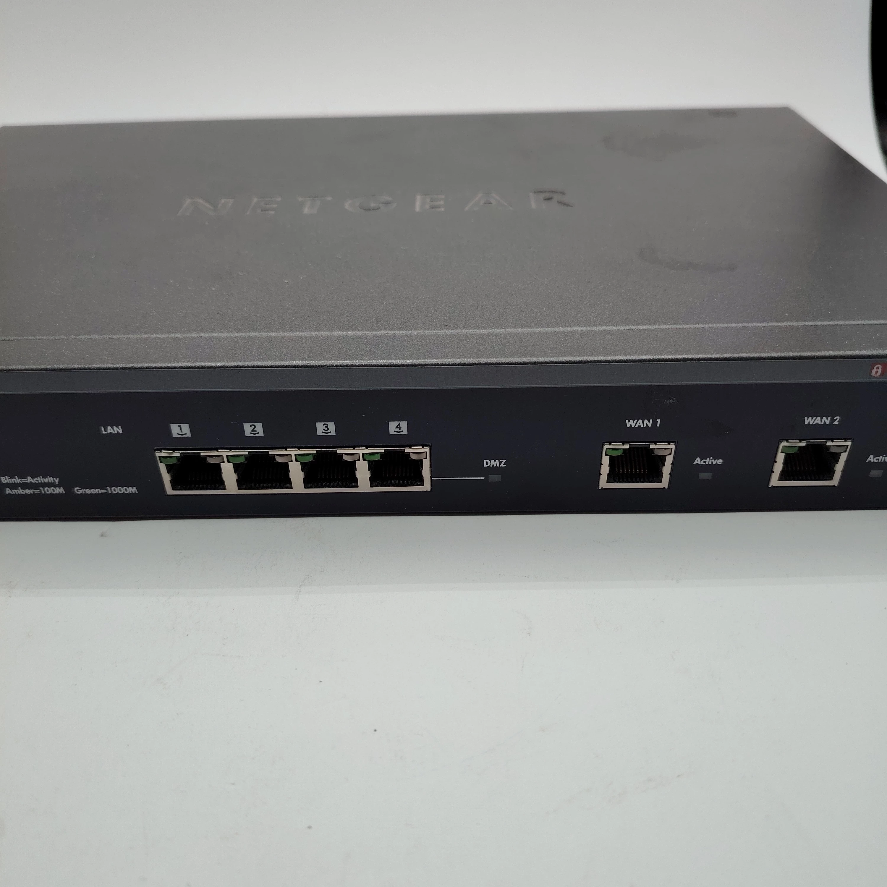 router-netgear-pro-secure-unified-threat-menagment-utm25-liczba-portow-4