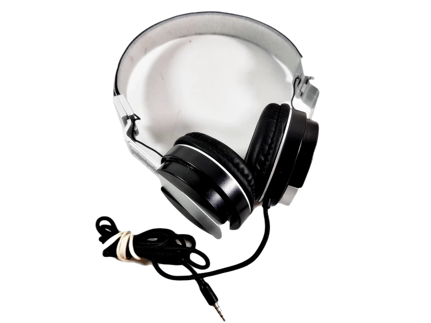 pulsar-sluchawki-przewodowe-nauszne-czarno-srebrne-z-regulacja-kolor-dominujacy-129357-3