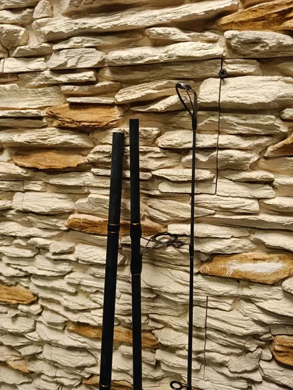 WĘDKA KARPIOWA FL LEGEND CARP 3,60M 3.75LBS + KOŁOWROTEK FL DA-6000