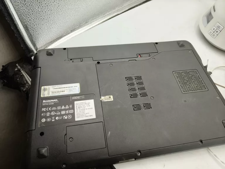 LAPTOP LENOVO Y570 I7 2670QM 8GB 500GB