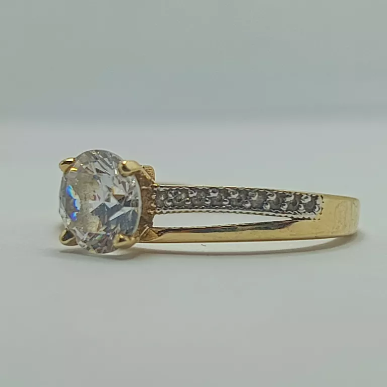 piekny-zloty-pierscionek-246g-585-r17-stagiewna-91-gdansk-harbor