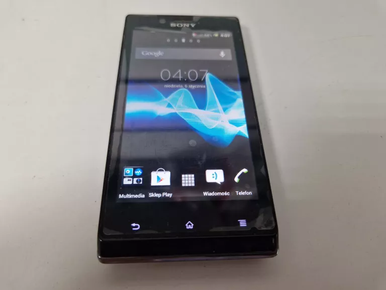 TELEFON SONY XPERIA ST26I