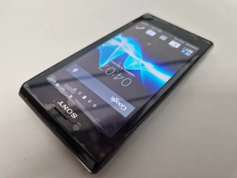 TELEFON SONY XPERIA ST26I