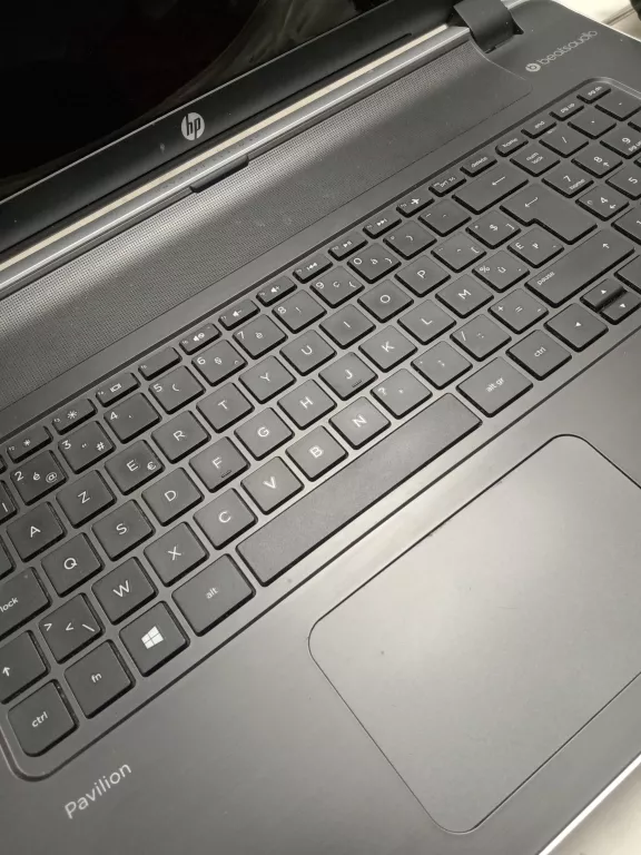 laptop-hp-pavilion-beats-audio-stan-11323-2