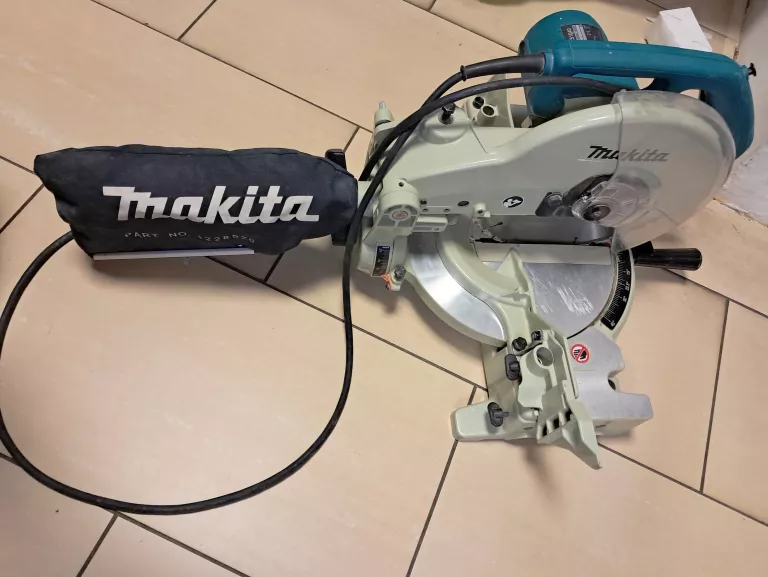 PIŁA UKOŚNICA MAKITA LS 1040