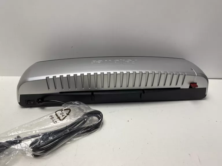 LAMINATOR SATURN 3I A3 150703