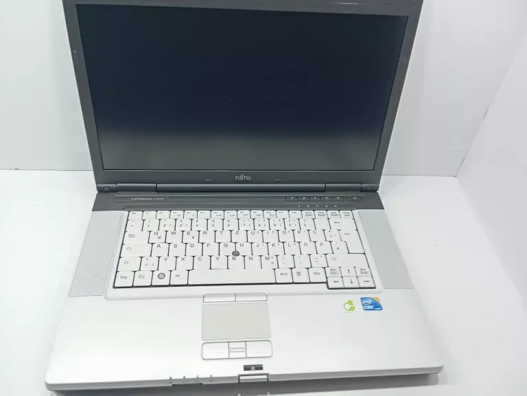 LAPTOP FUJITSU LIFEBOOK E780 I5 M520