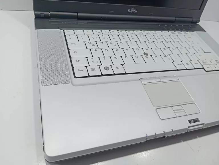 LAPTOP FUJITSU LIFEBOOK E780 I5 M520