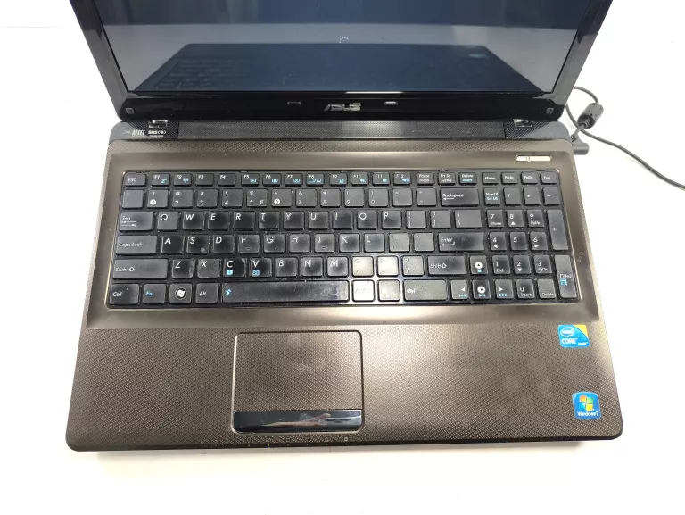 LAPTOP ASUS K52F I3/6GB RAM/500GB HDD/INTEL ŁAD