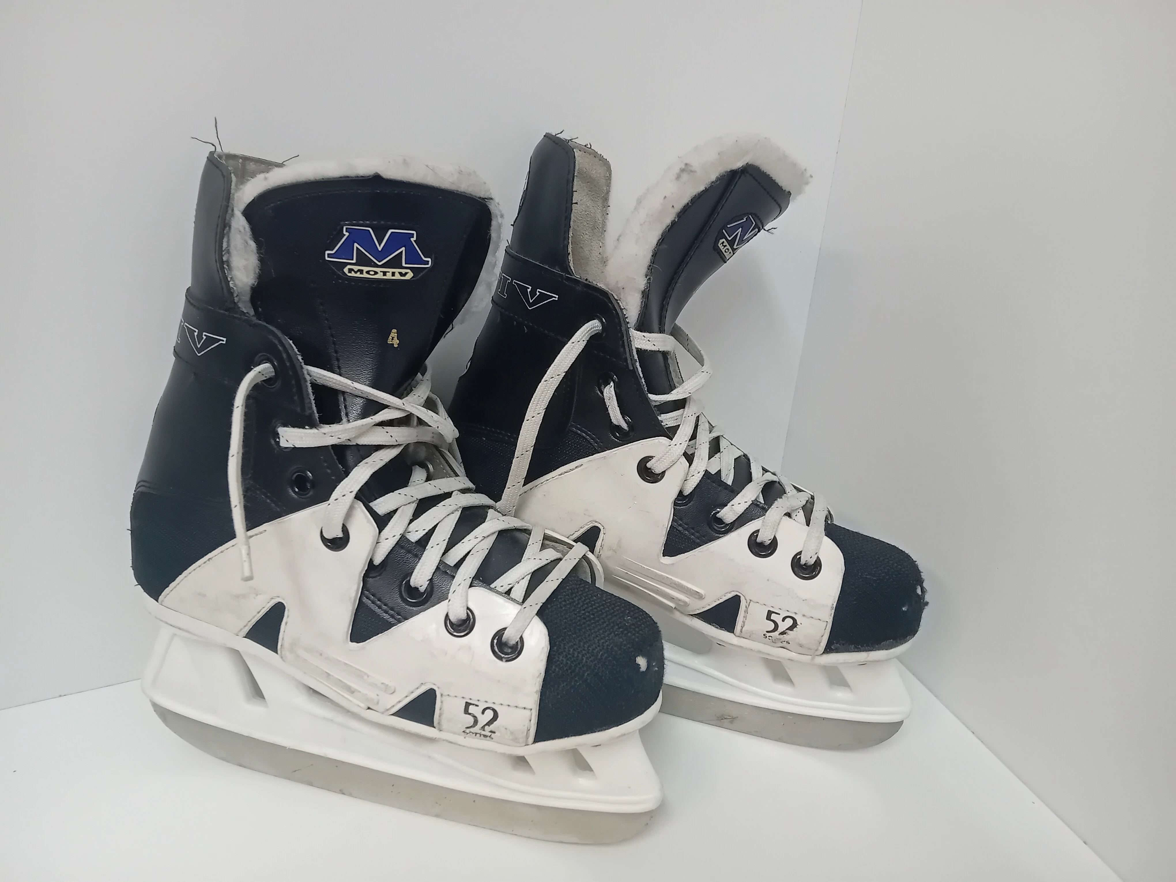 lyzwy-hokejowe-52-series-qg-4000-355-ean-gtin-8593510091245