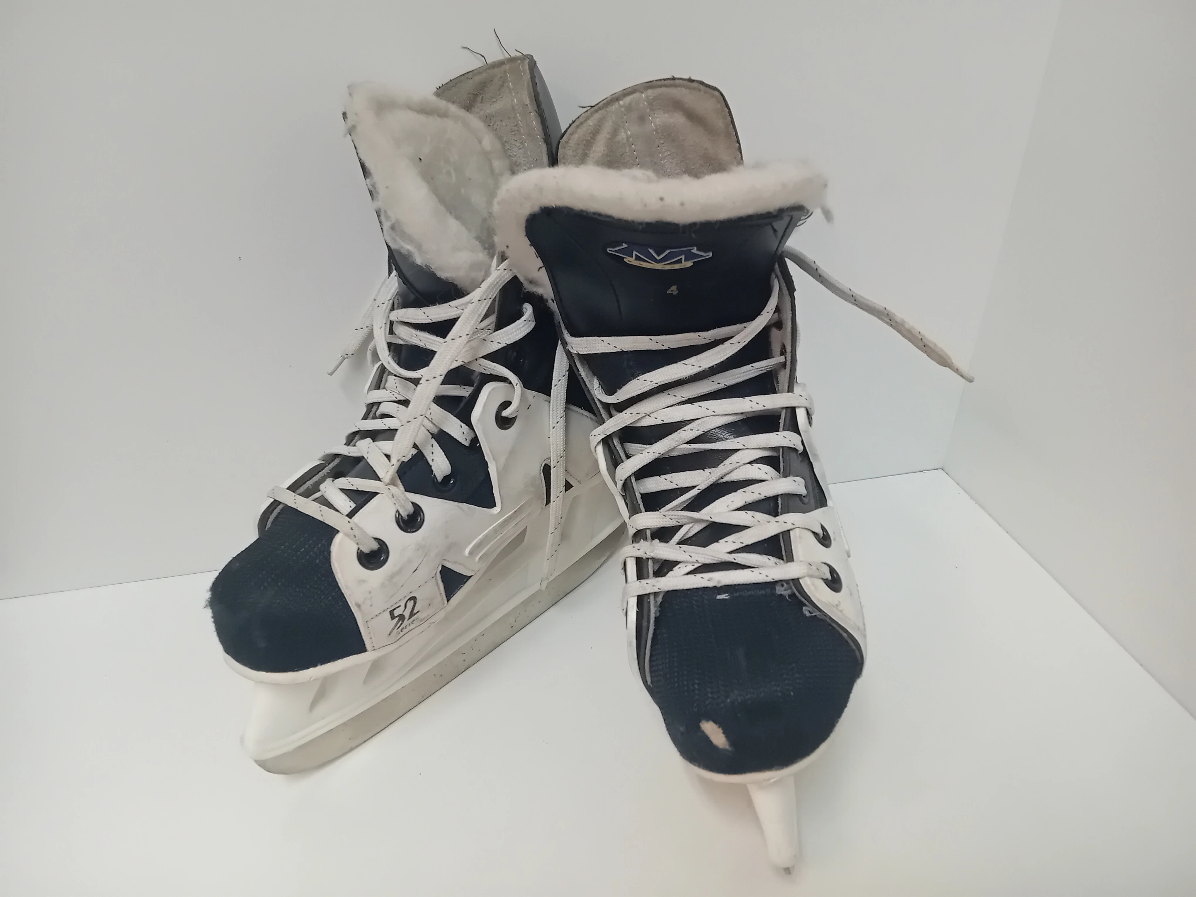 lyzwy-hokejowe-52-series-qg-4000-355-model-ho48005