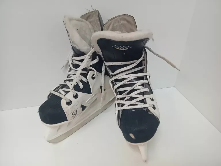 lyzwy-hokejowe-52-series-qg-4000-355-model-ho48005