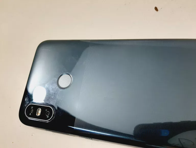 TELEFON HTC U12 LIFE