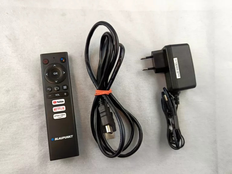 ODTWARZACZ MULTIMEDIALNY BLAUPUNKT B-STREAM TV BOX 8 GB