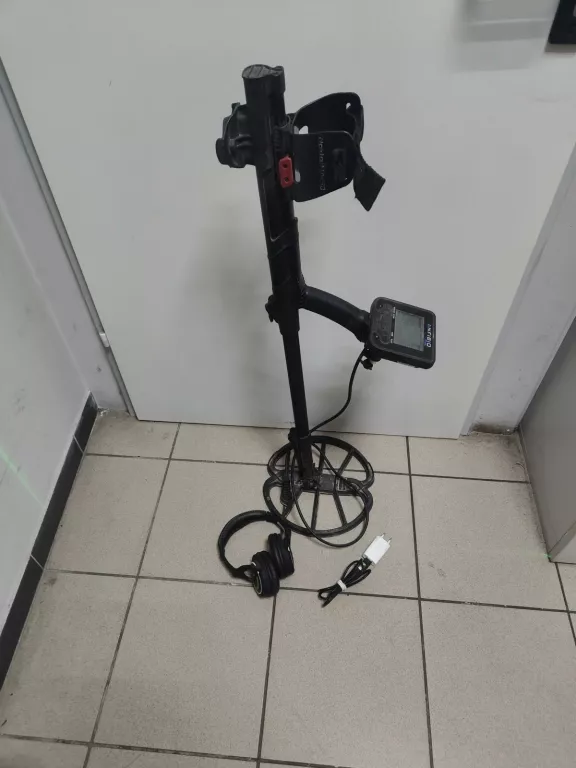 wykrywacz-metalu-nokta-anfibio-multi-sluchawki-nokta-makro-stan-11323-2