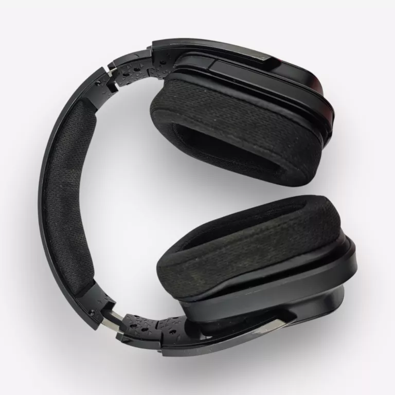 sluchawki-logitech-g635-komplet-stan-11323-2