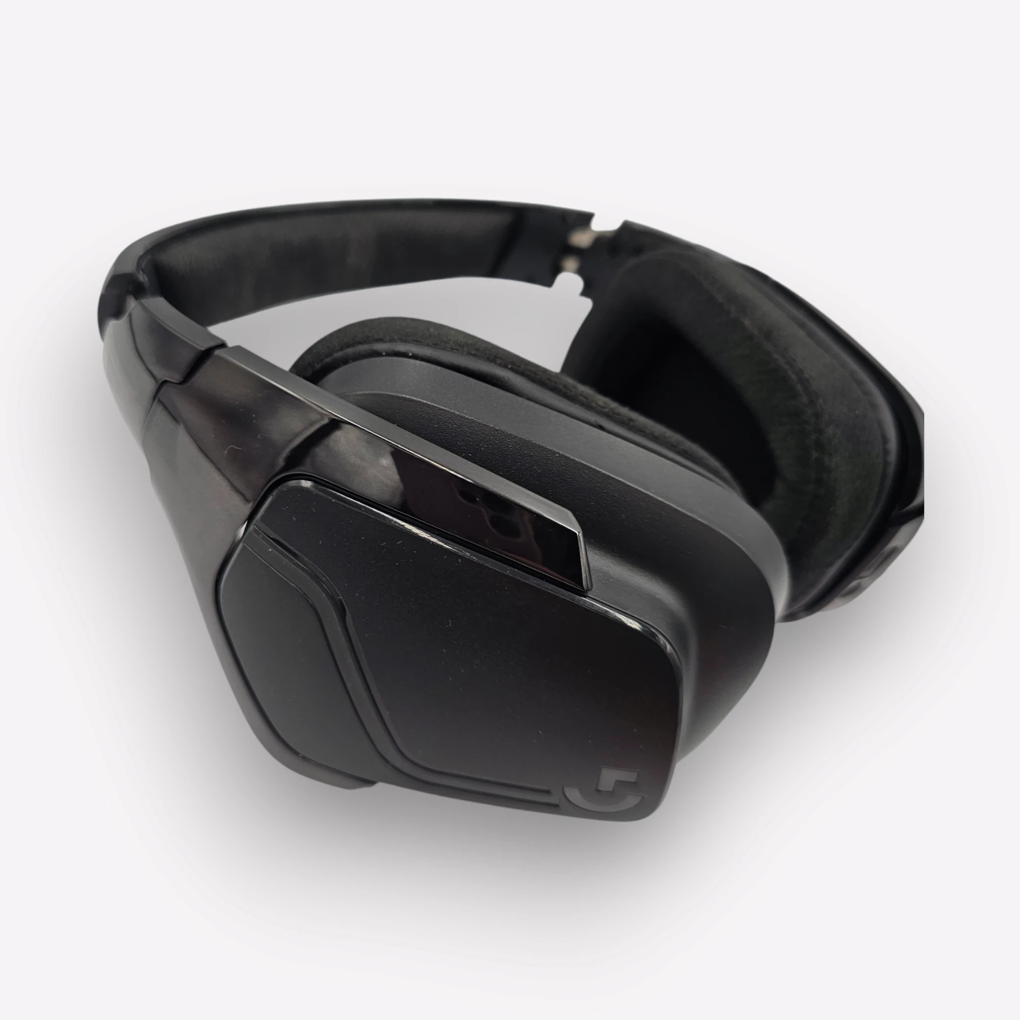 sluchawki-logitech-g635-komplet-kolor-204373-220113