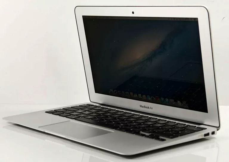 APPLE MACBOOK AIR 11,6" A1465 INTEL I5-5250U 4GB 60GB SSD1366X768
