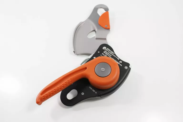 PRZYRZĄD ZJAZDOWY CLIMBING TECHNOLOGY SPARROW 200R