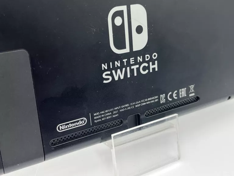 KONSOLA NINTENDO SWITCH HEC-001 + LEGEND OF ZELDA!