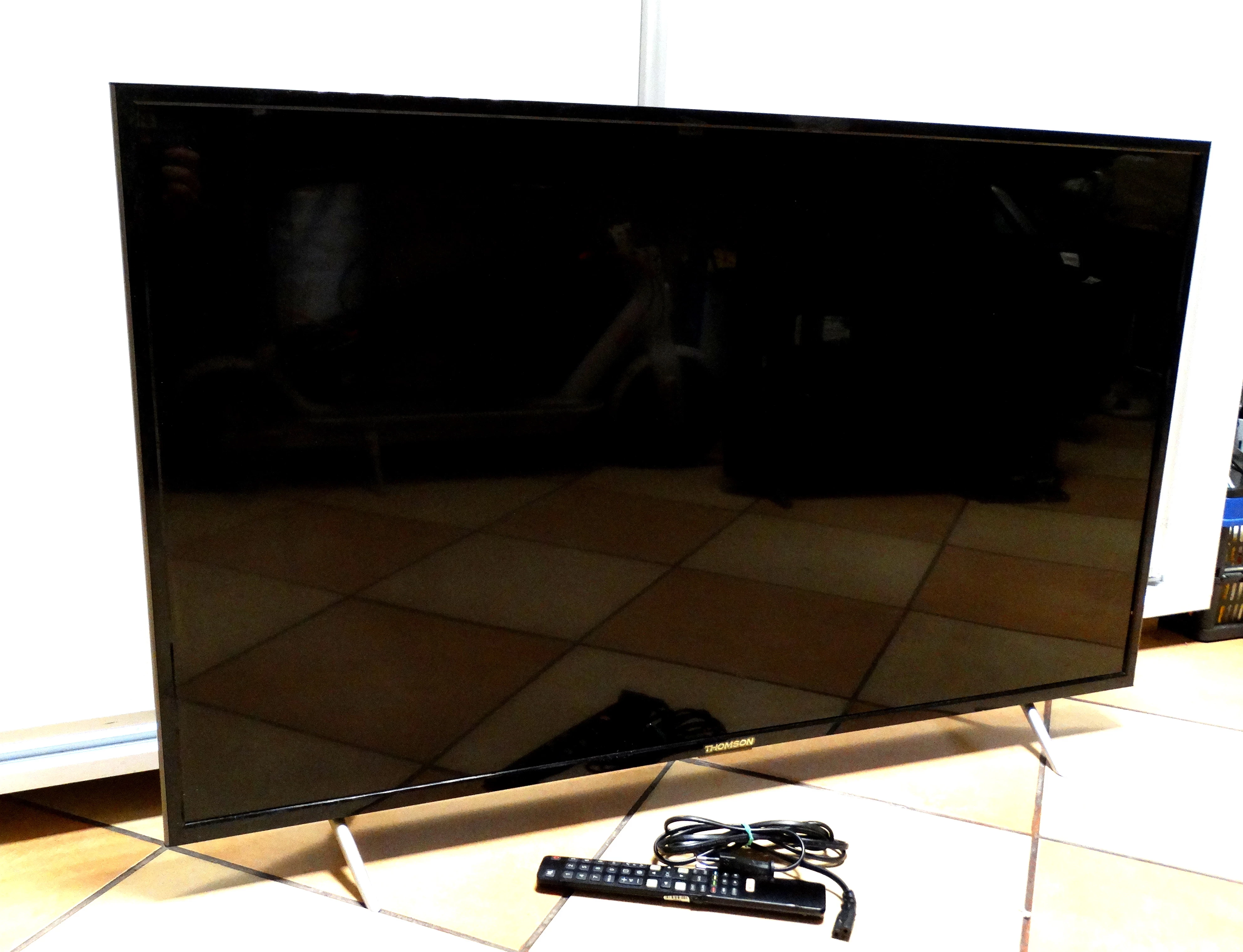 telewizor-thomson-43uc6306-kosciuszki-33-torun