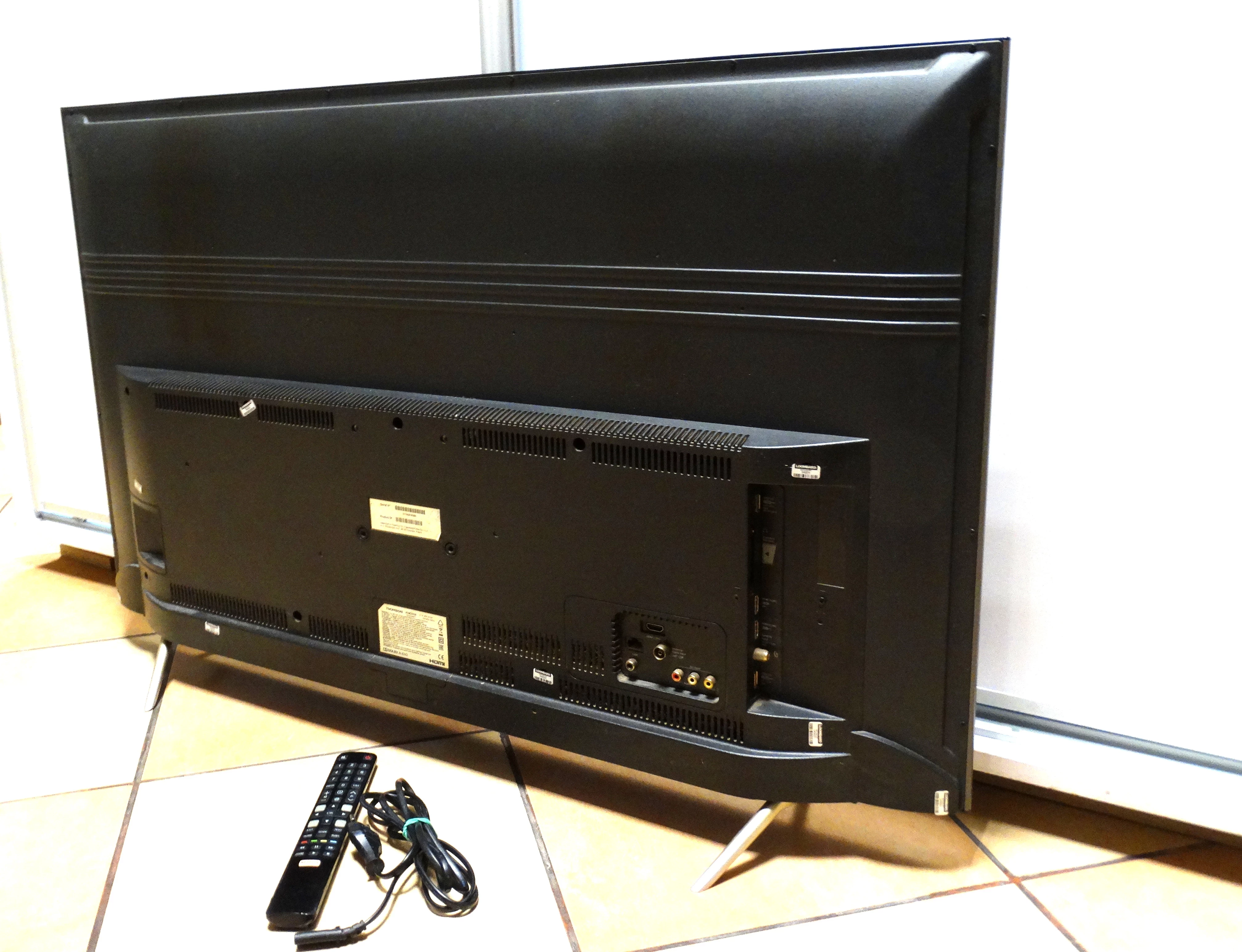 telewizor-thomson-43uc6306-stan-11323-2